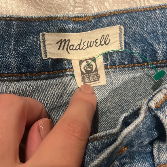 The Petite Perfect Vintage Jean in Rosabelle Wash: Comfort Stretch Edition - Picture 7 of 11